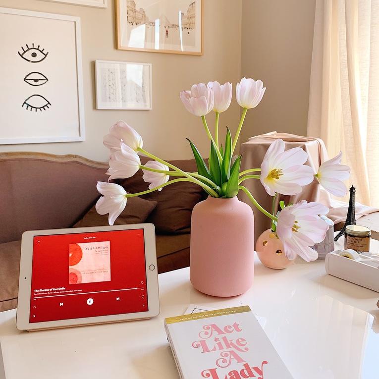 Pink tulips in a pink vase on Katie Dean Jewelry's Desk, The Power of Flowers blog