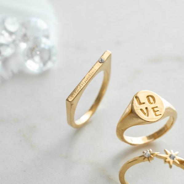 Image showing the Bar with Gem on a white background made by Katie Dean Jewelry