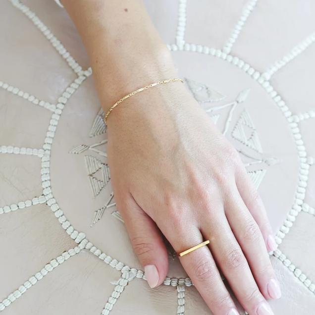 Your new favorite dainty gold bracelet, Linked Bracelet. Simple yet refined and pairs perfectly with any jewelry! Handmade in California by Katie Dean Jewelry.