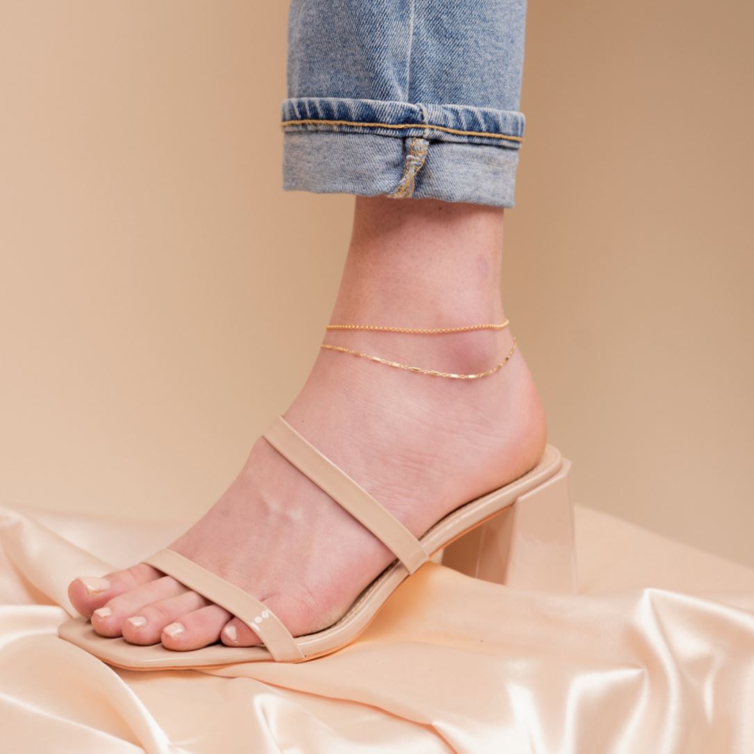 Dainty gold Everyday Anklet Set handmade by Katie Dean Jewelry in America, includes one Gold Rolo Anklet and one Linked Anklet