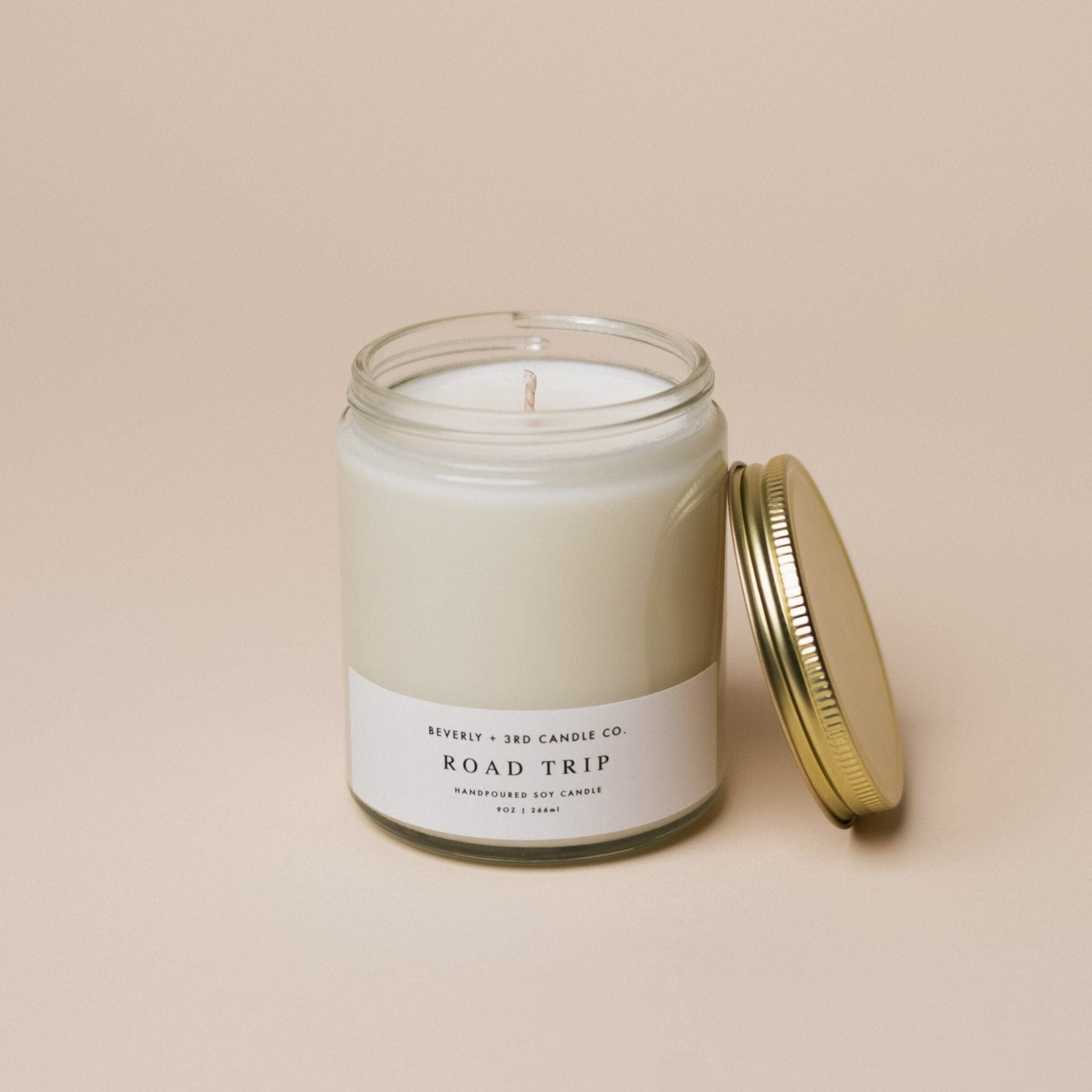 The Road Trip candle, its hitting the open road with the windows rolled down, the breeze blowing through your hair, laughter, and some of your favorite memories. Road Trip captures the fresh aroma of flowers, green leaves, a hint of aloe and agave.