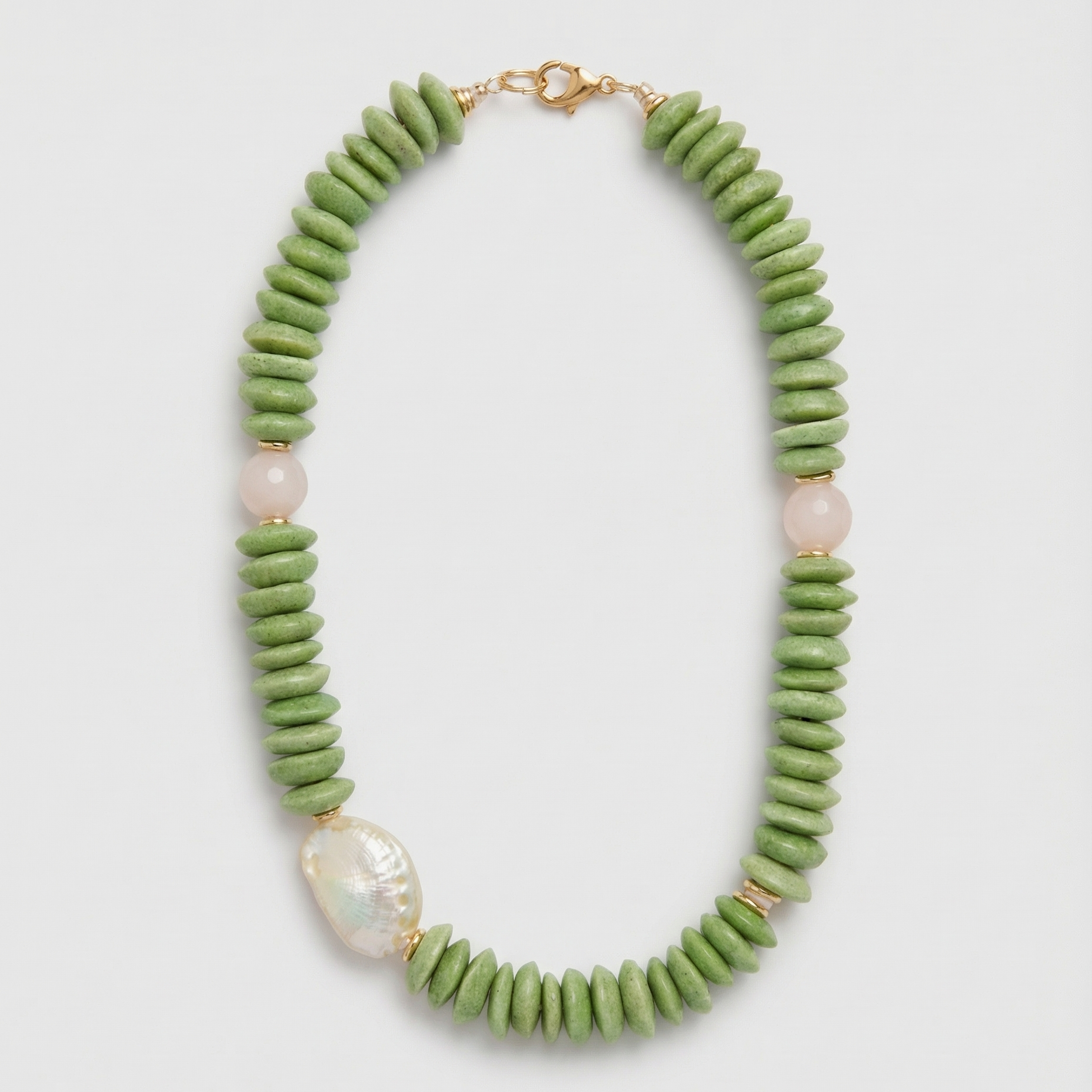 Statement Jewelry: How to Make Bold Pieces the Center of Your Look