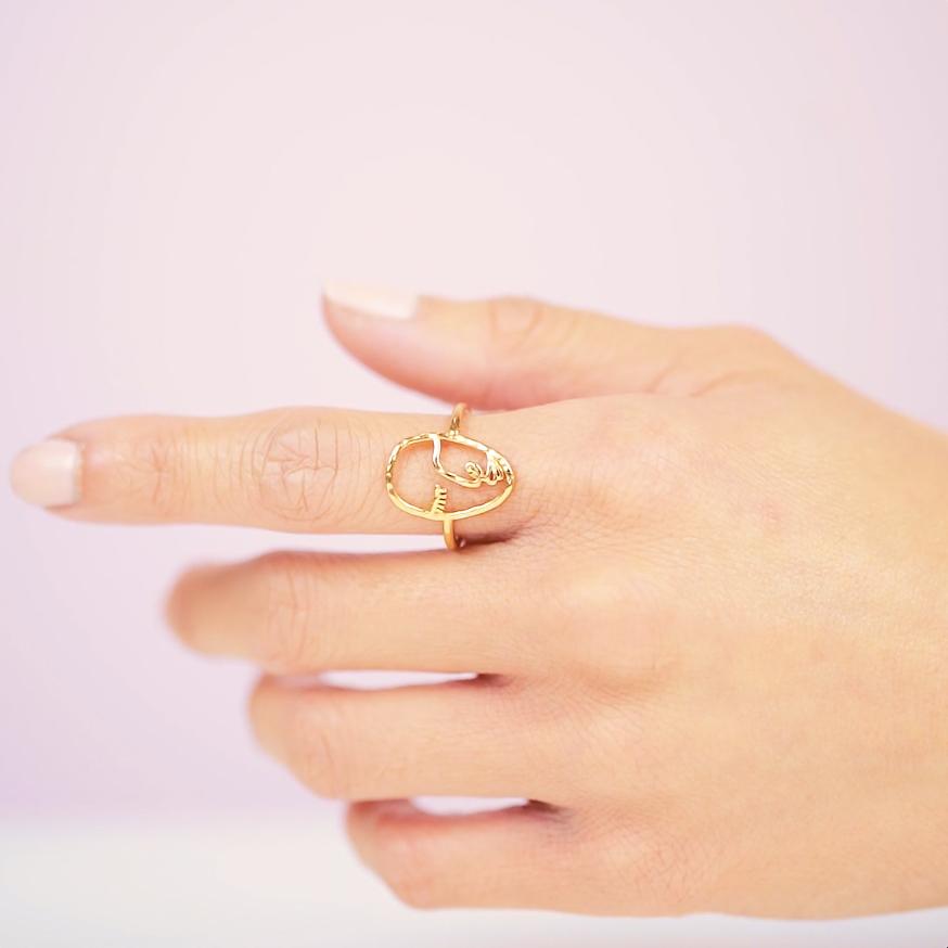 Inspired by art that focuses around the human form, the Artist Face Ring is a bit more eclectic than the rest of our collection while staying true to our dainty, feminine vibe while holding its own ethereal, artsy twist. 