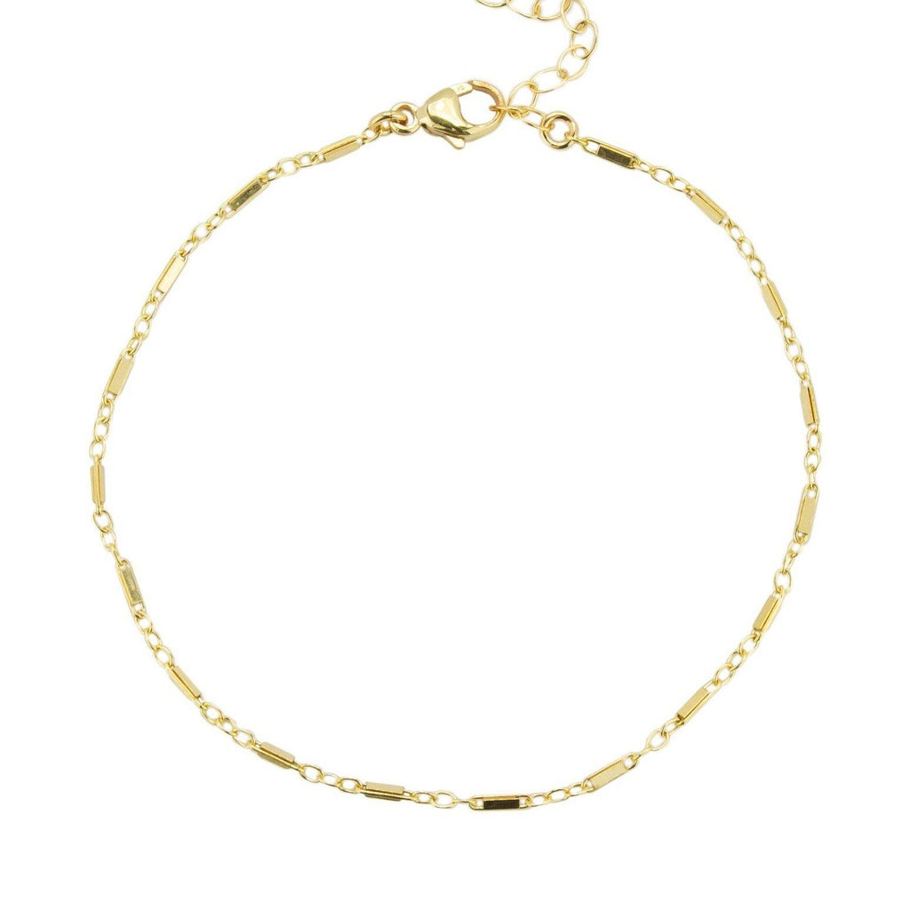 Gold Linked Chain Bracelet against a white background.